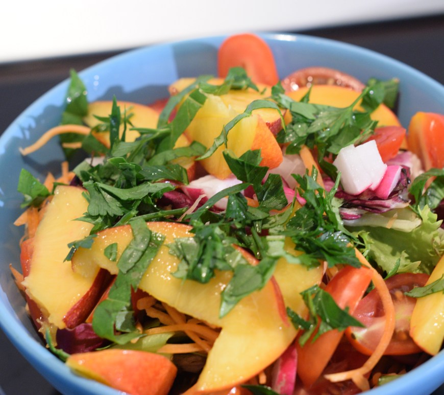 basic summer salad, healthy salad, salad with fruit, nectarine