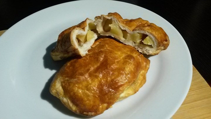 Pastry Apple 2.jpg