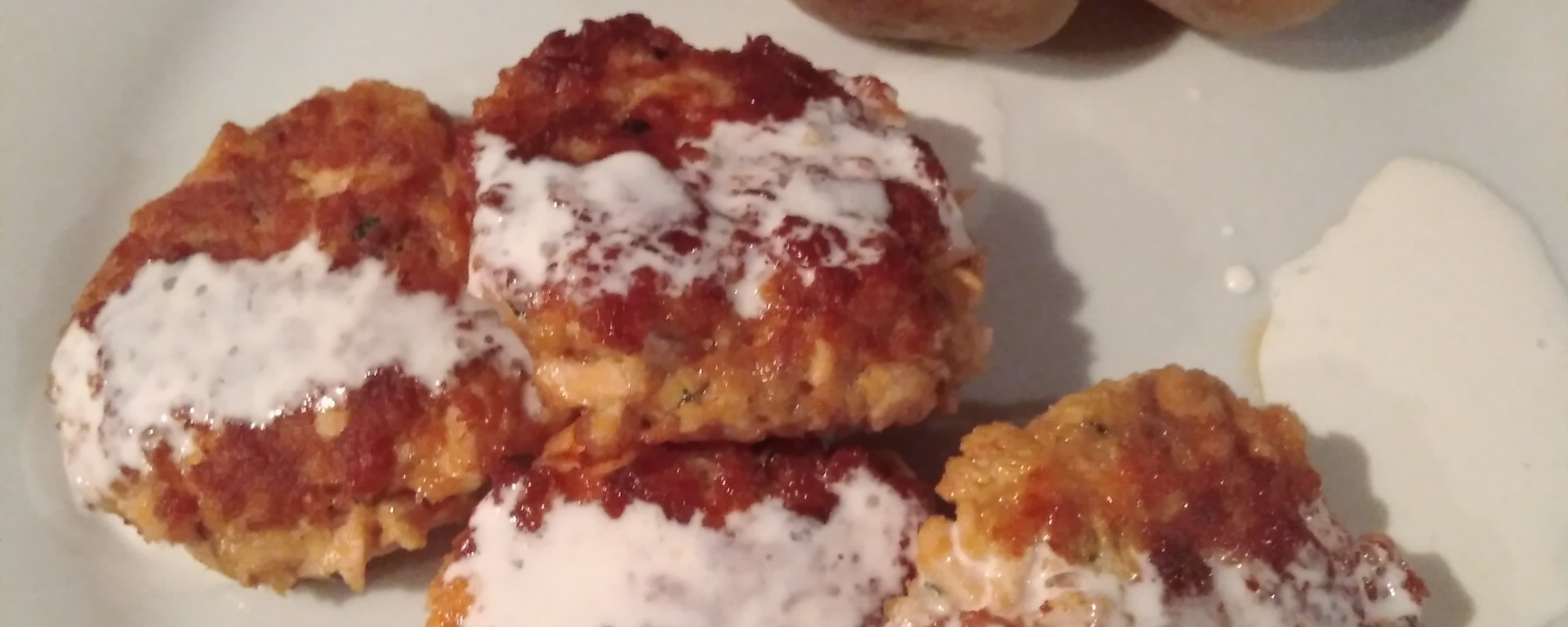 Thai Salmon Cakes with a lime dressing | 2412life